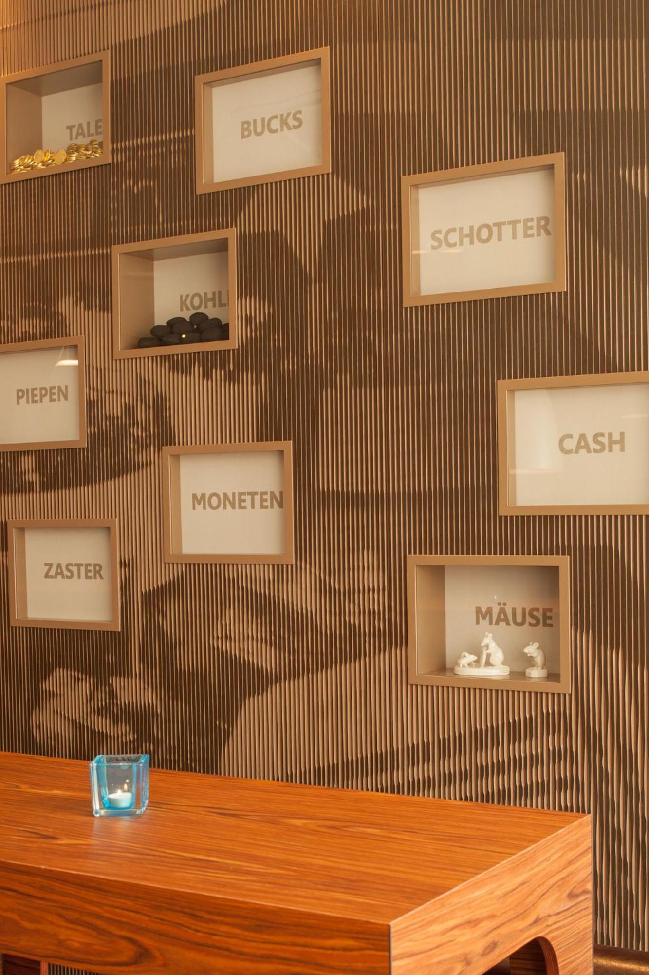 Motel One Frankfurt Messe Frankfurt am Main Bagian luar foto